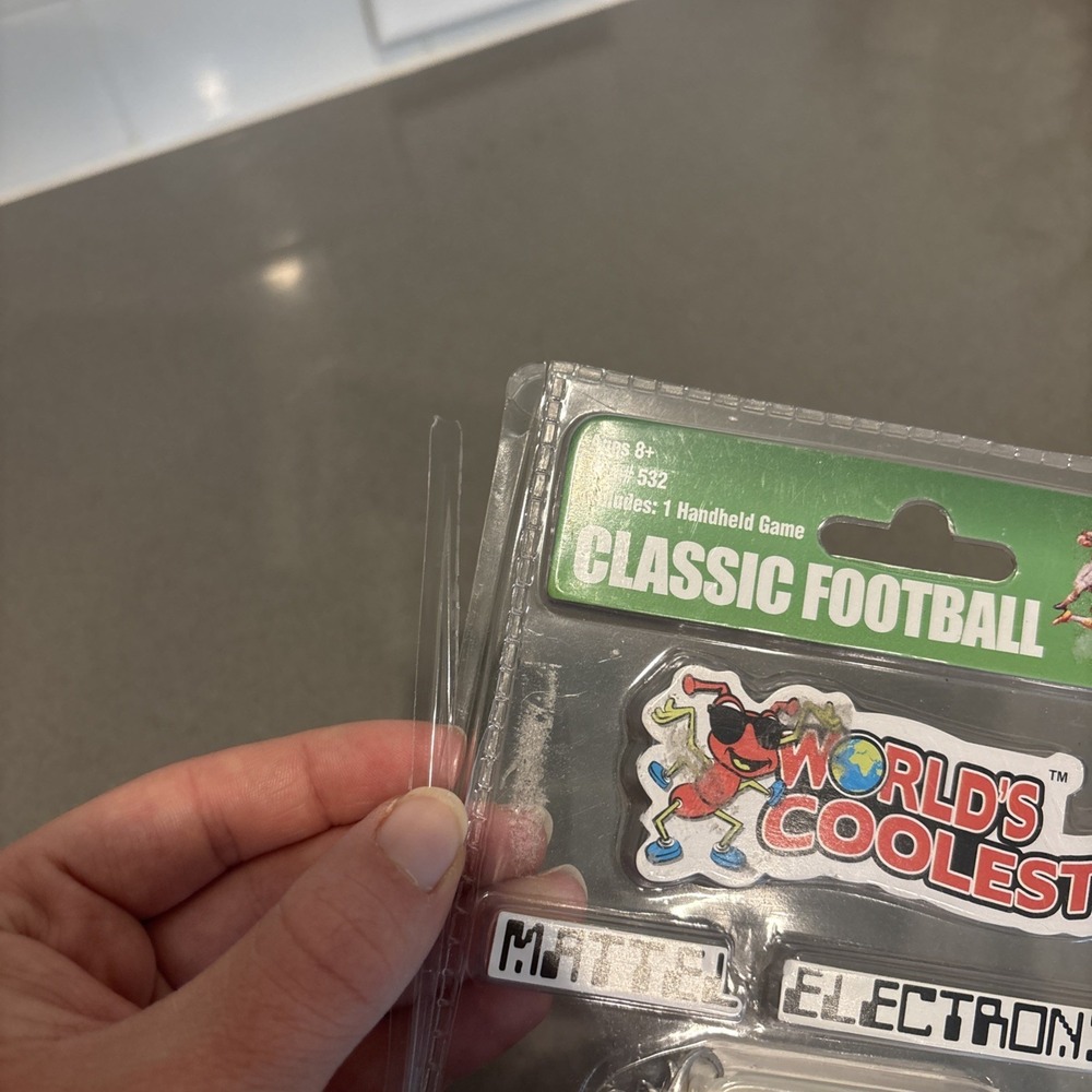 Mattel Classic Football Electronics Game Smallest Handheld Game Worlds Coolest - Picture 3 of 4